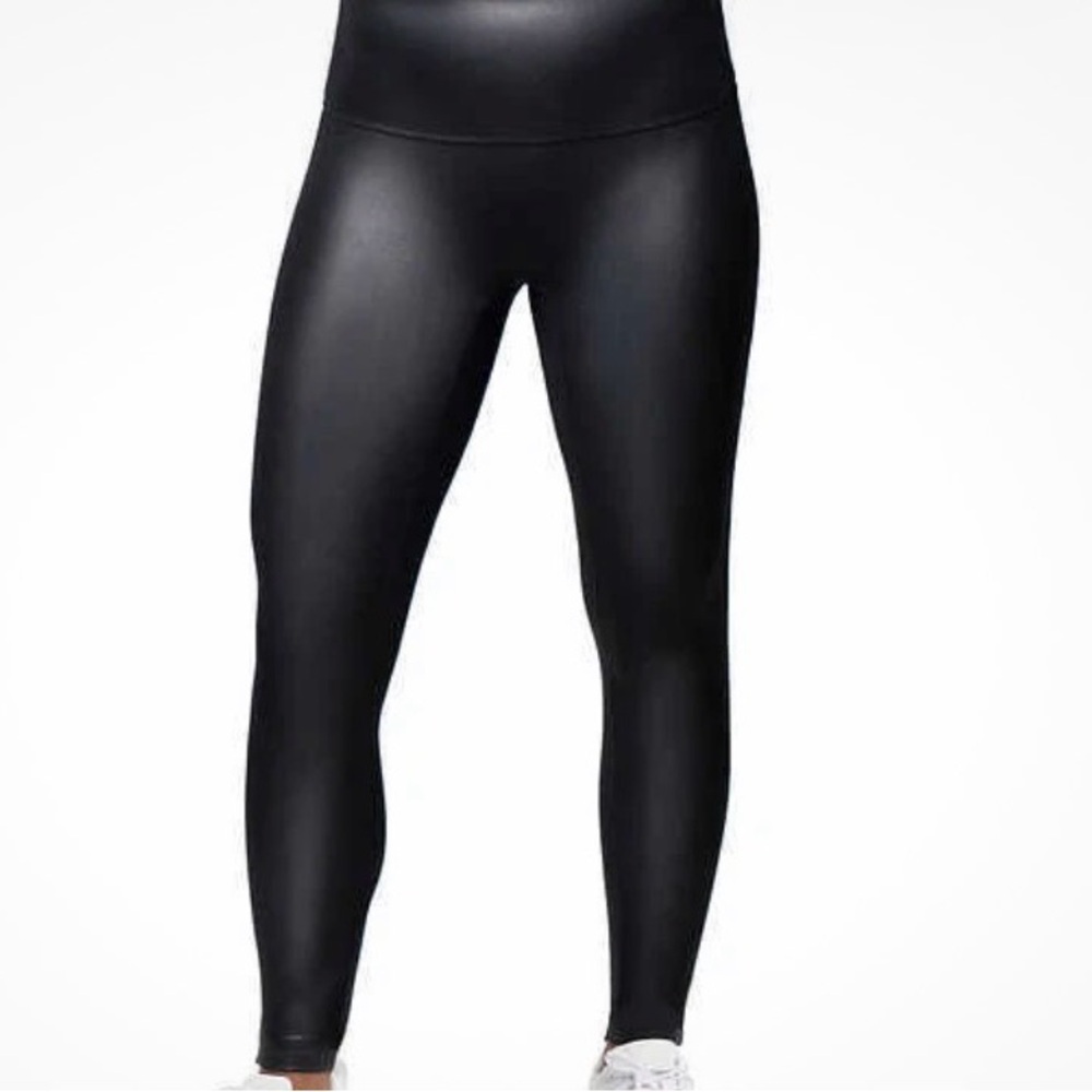 Jane and Blecker Black Leggings, Large